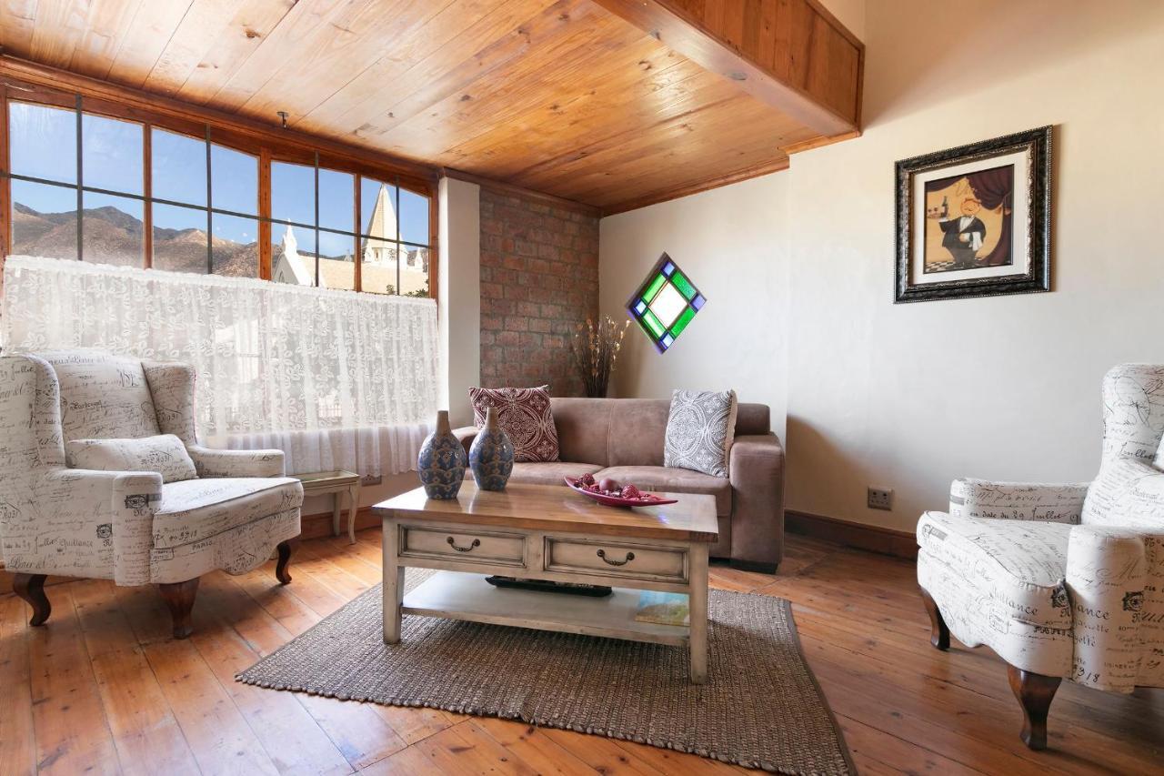 J'S Audacious Living Montagu Self Catering Apartman Kültér fotó