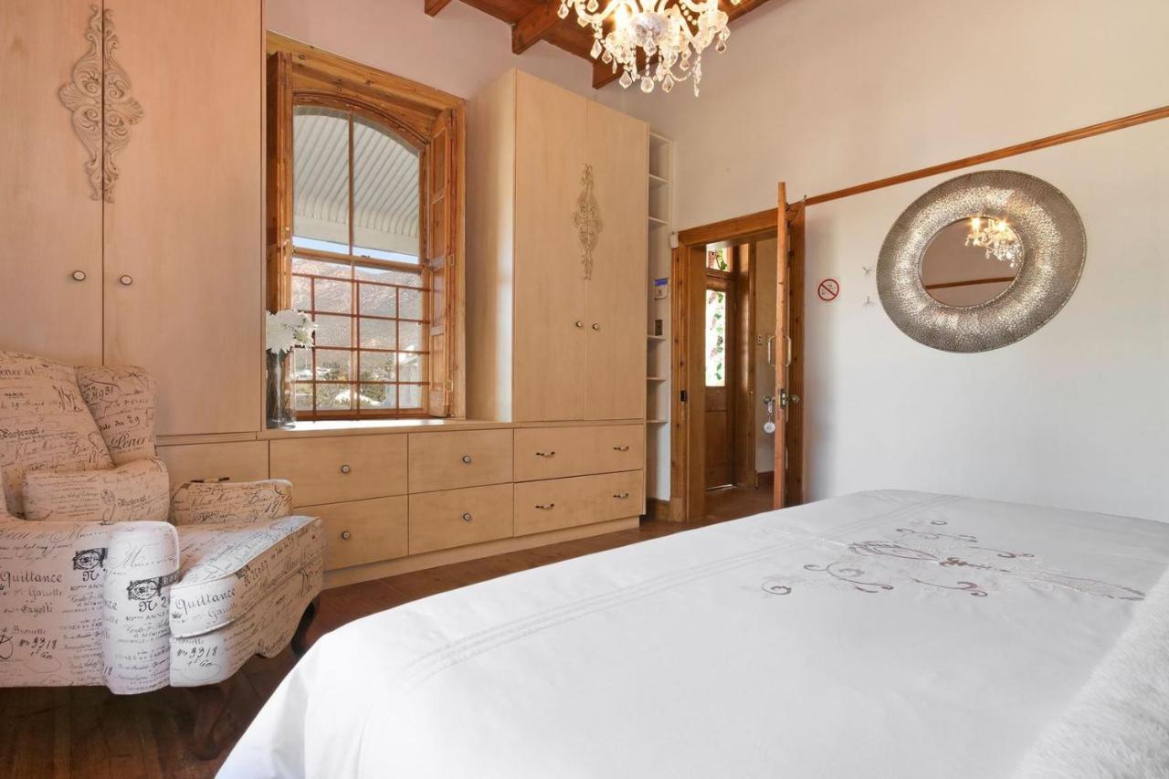 J'S Audacious Living Montagu Self Catering Apartman Kültér fotó